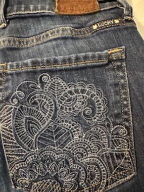 Rare Lucky Brand embroidered Sweet'N Low jeans Sz 4/27